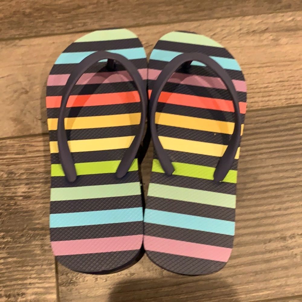 Primary flip flops